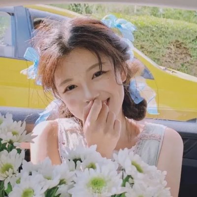 鲁卜哈利沙漠：非洲的女人 海报